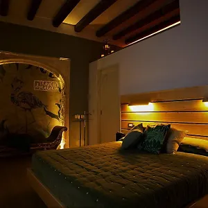  Holiday home Myo Charming House